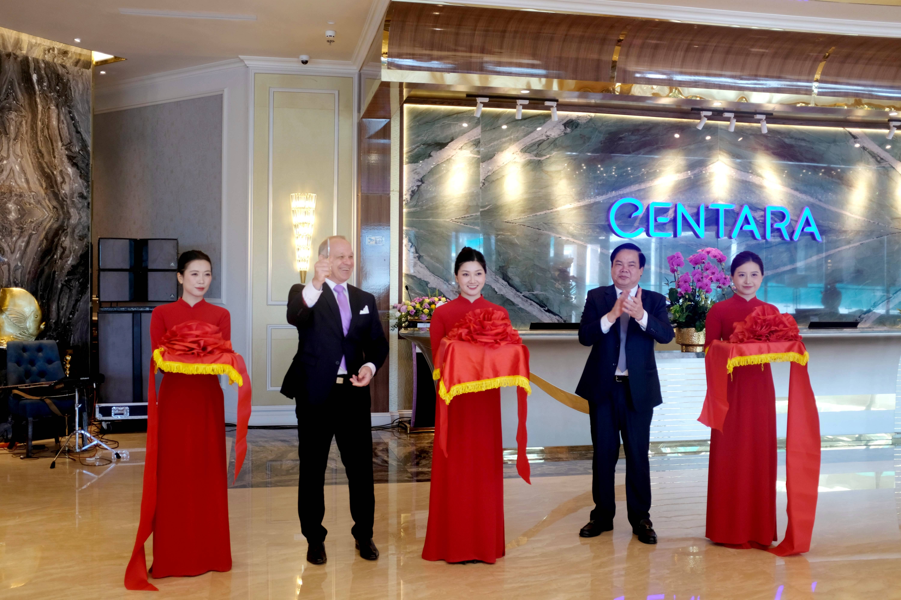 Centara Hotel & Residences Vân Đồn chính thức khai trương – Điểm đến mới bên vịnh Bái Tử Long